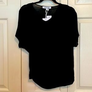 Elizabeth and James, Small sheer black Denver Tee, New.